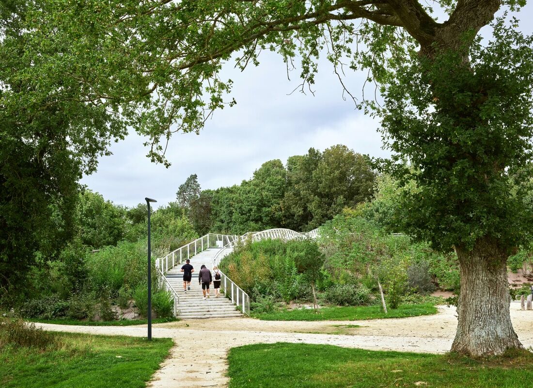 L'Hermitage - Le Lindon - Passerelle / rampe sud