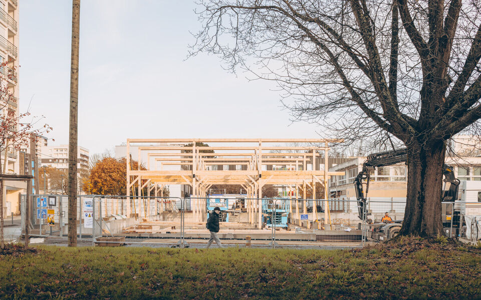 Montage charpente cité artisanale Blosne