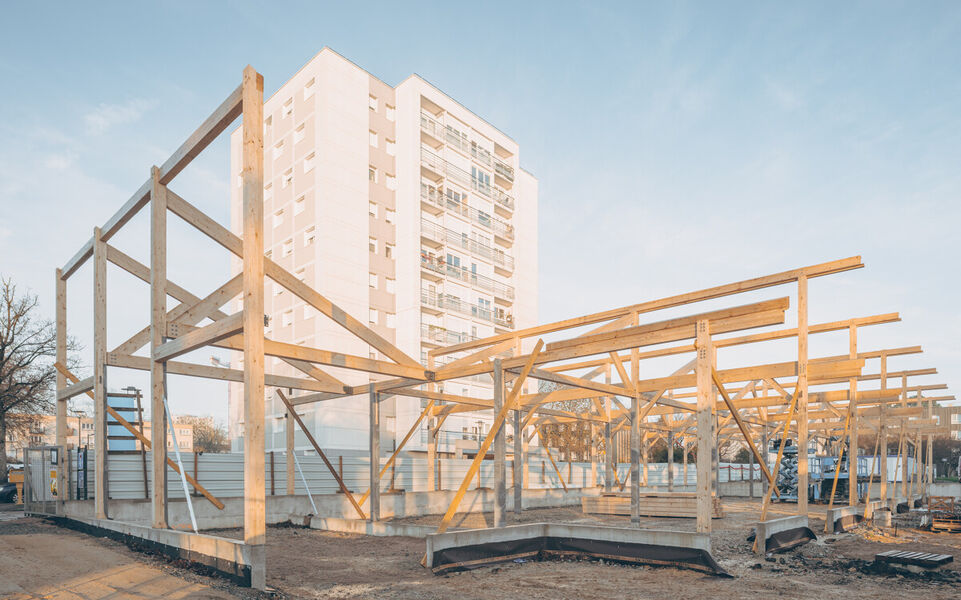 Montage charpente cité artisanale Blosne