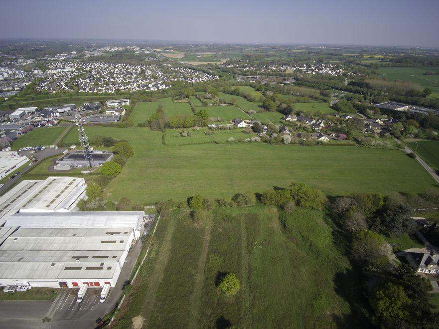 Vue aérienne site du Chêne Morand, dans la continuité de l'Ecopôle - MRW Zeppeline Bretagne