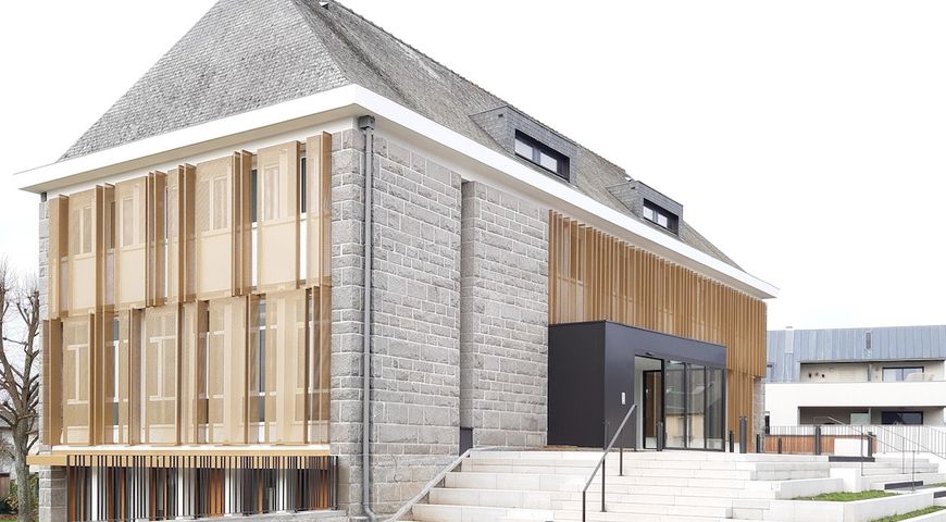 Mairie de L'Hermitage - Vue après réhabilitation du bâtiment - Projet Territoires-Rennes